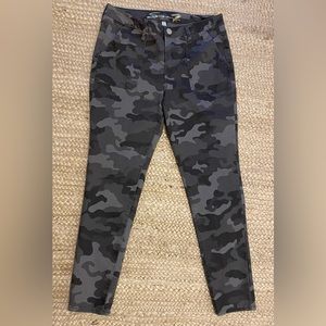 Great Camo Jeans